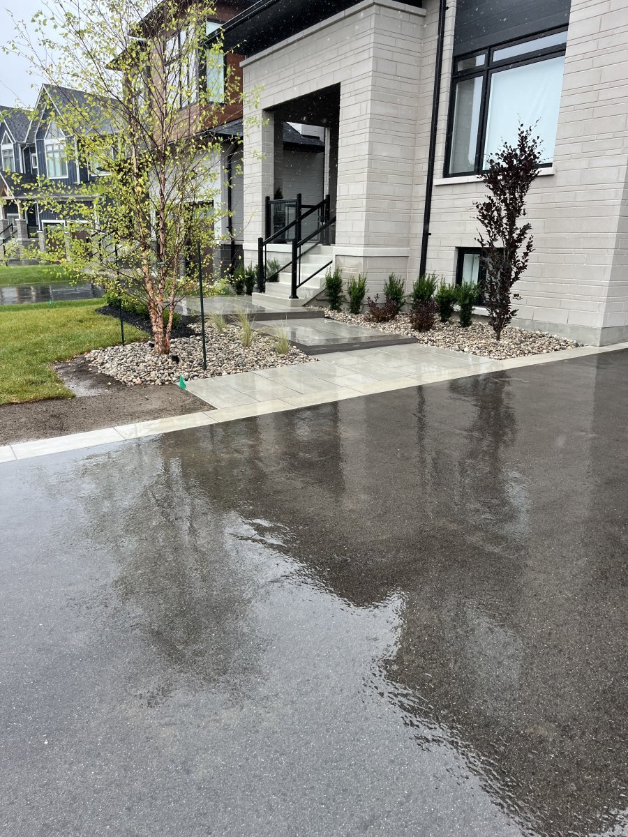 Modern Front Entrance Walkway