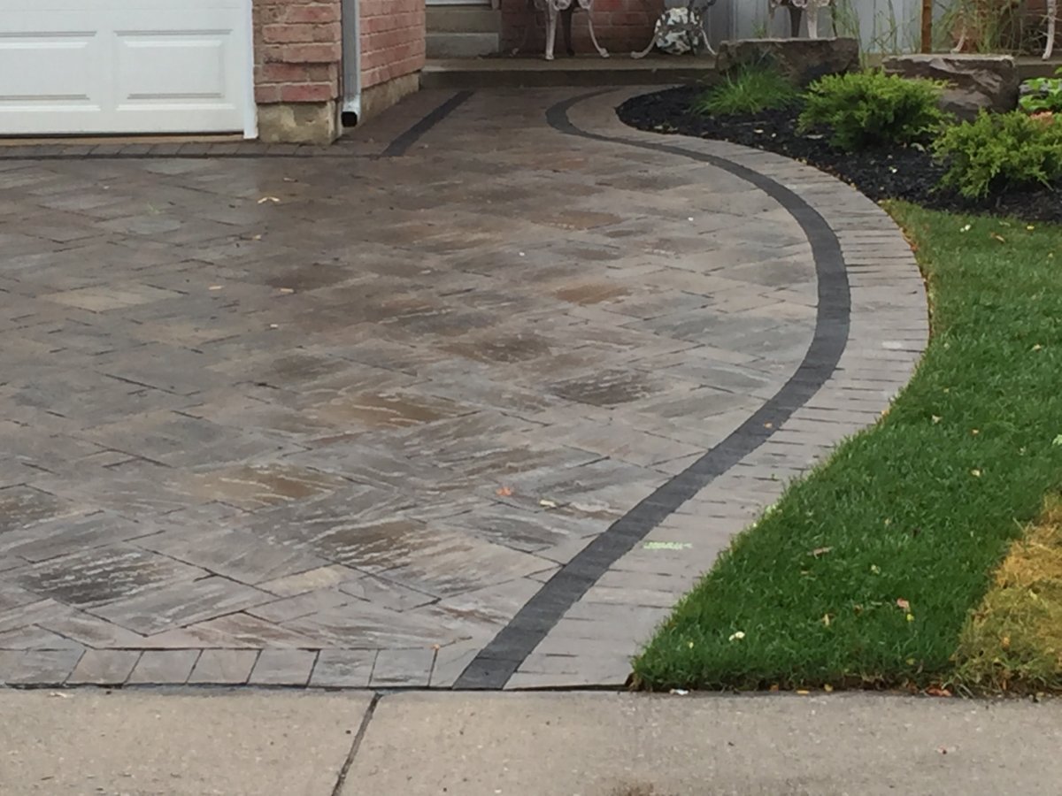 Curved Paver Driveway